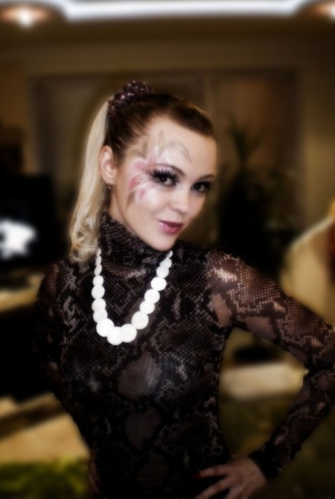 art makeup, lily